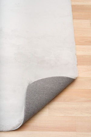 Karrie Tranquil Retreat Rug