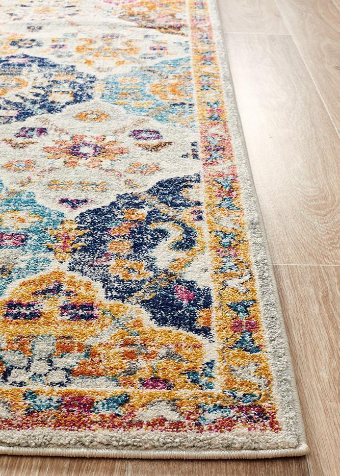 Museum Ainsley Rust Rug