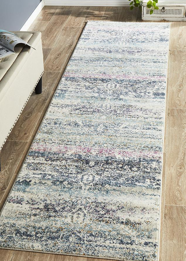 Museum Layton Blue Runner