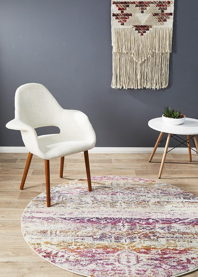 Museum Lili Fuschia Round Rug