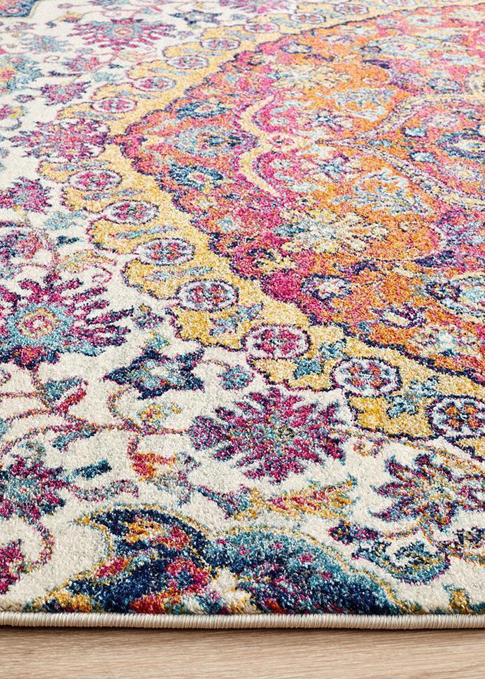 Museum Shelly Rust Rug