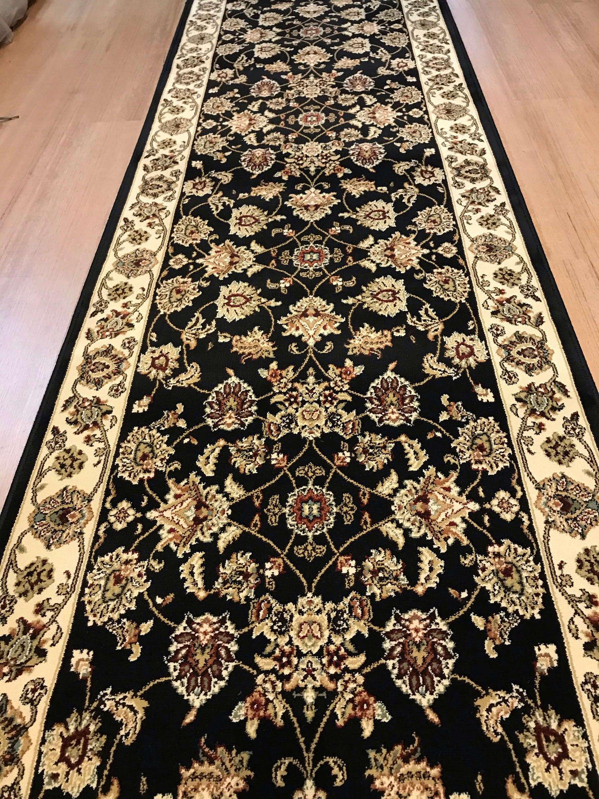 Traditional Hall Runner Agrabah Black Cream High Quality