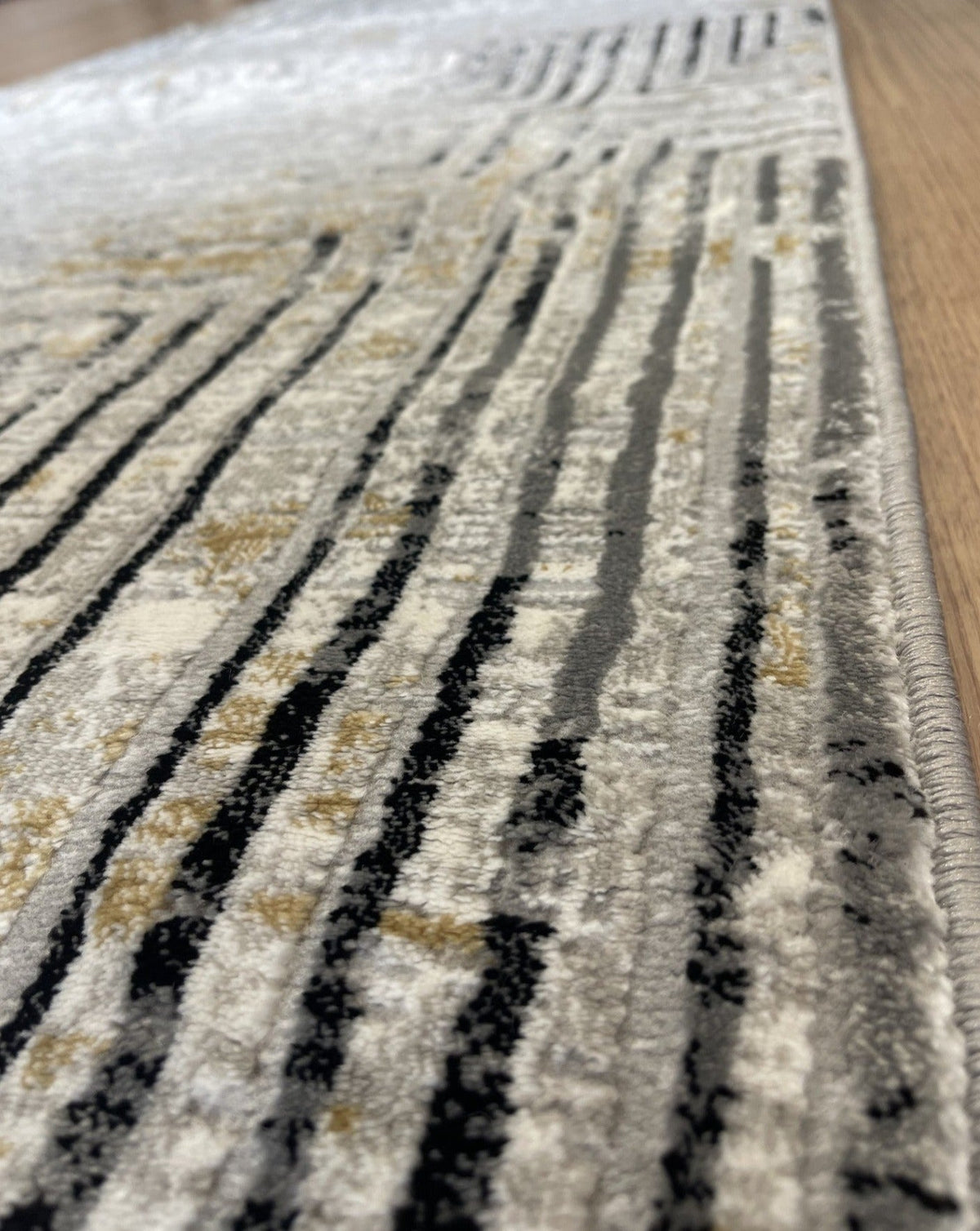 Alyssa Squares Hallway Runner 80CM Wide