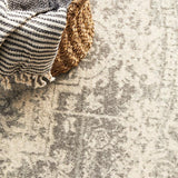 Evoke Dream White Silver Transitional Round Rug