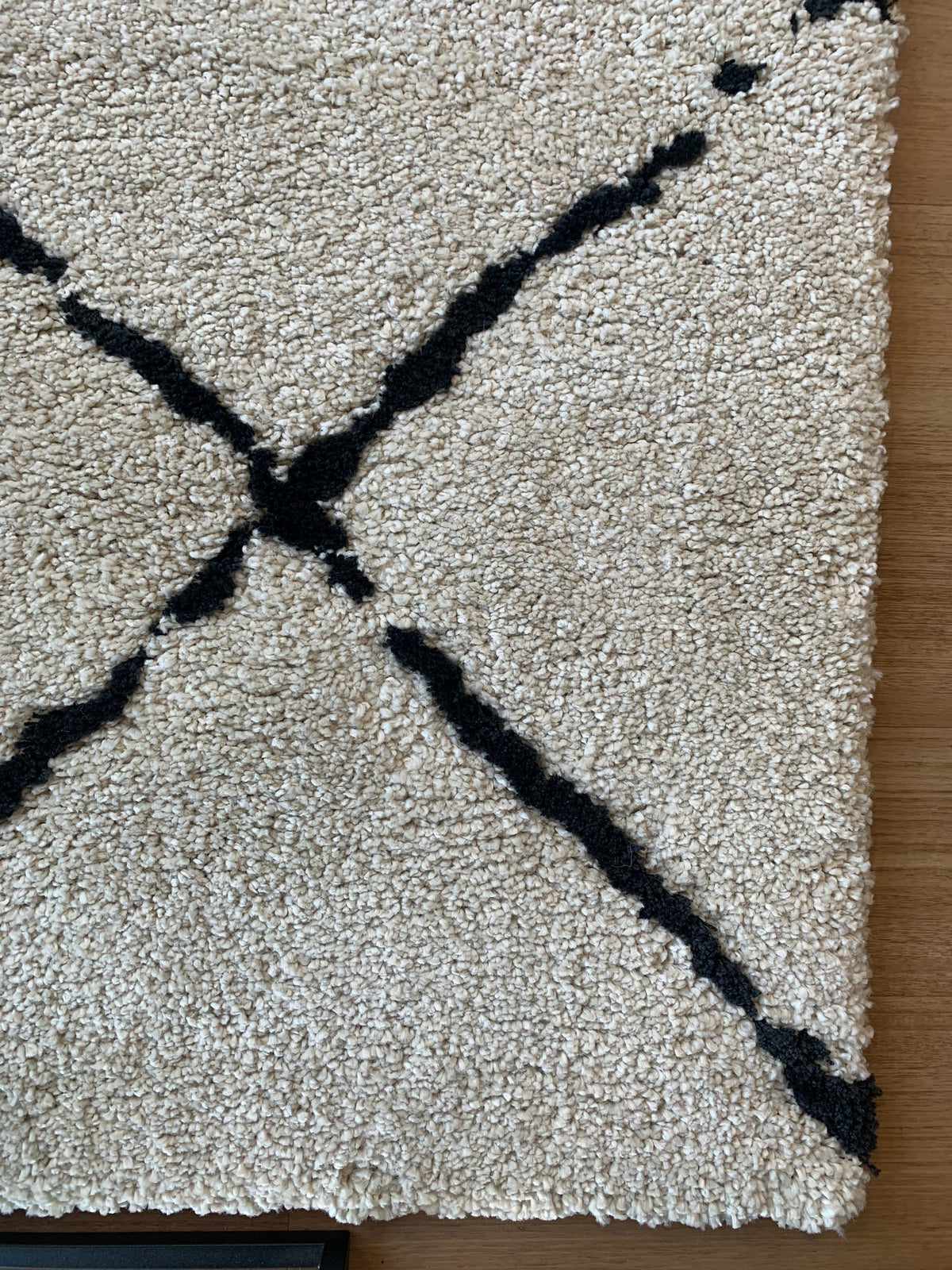Luana 4 Ivory Charcoal Rug