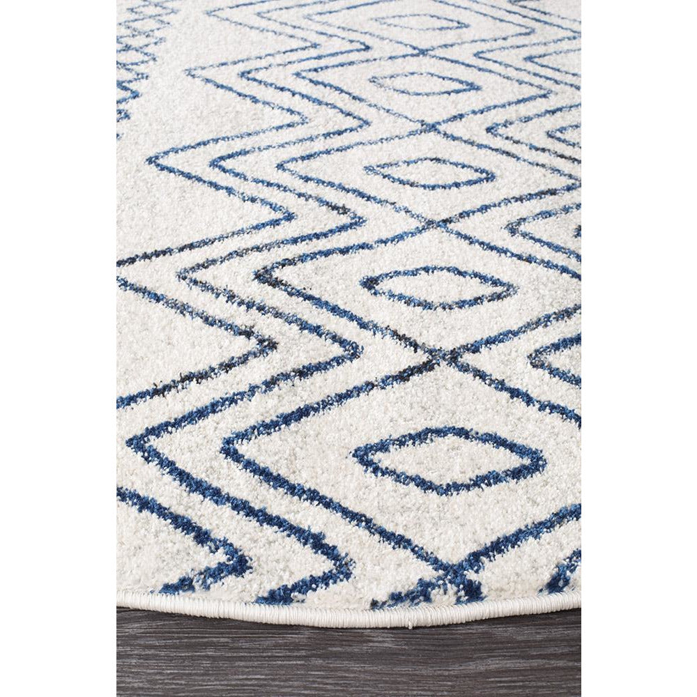 Oasis Nadia White Blue Rustic Tribal Round Rug
