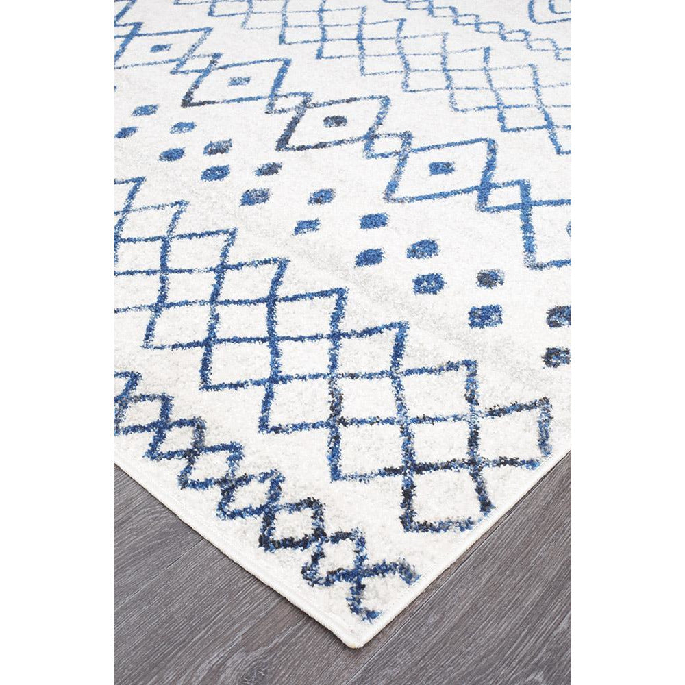 Oasis Nadia White Blue Rustic Tribal Rug