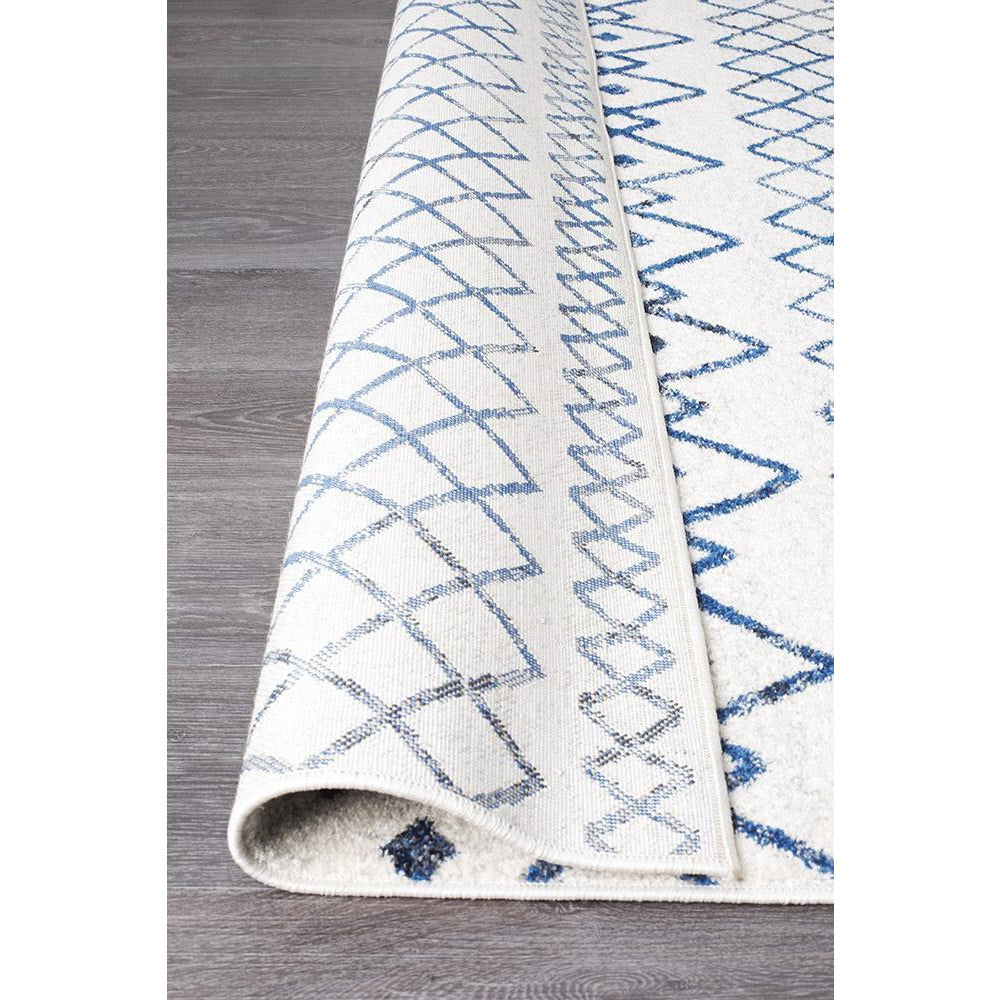 Oasis Nadia White Blue Rustic Tribal Rug