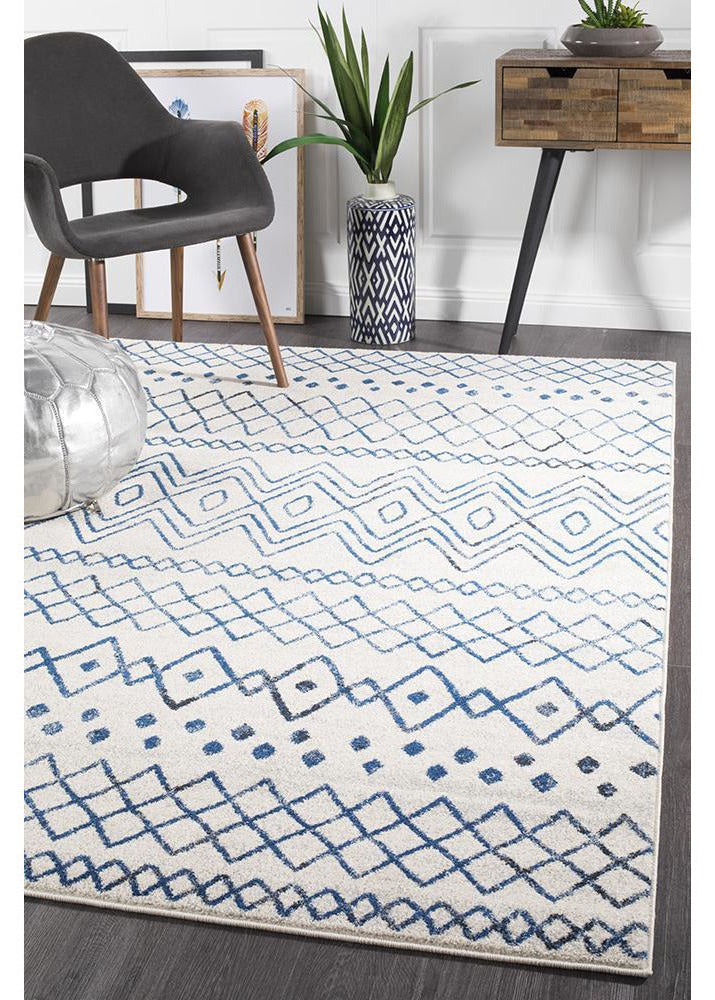 Oasis Nadia White Blue Rustic Tribal Rug
