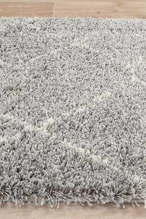 Saffron 44 Silver Runner Rug