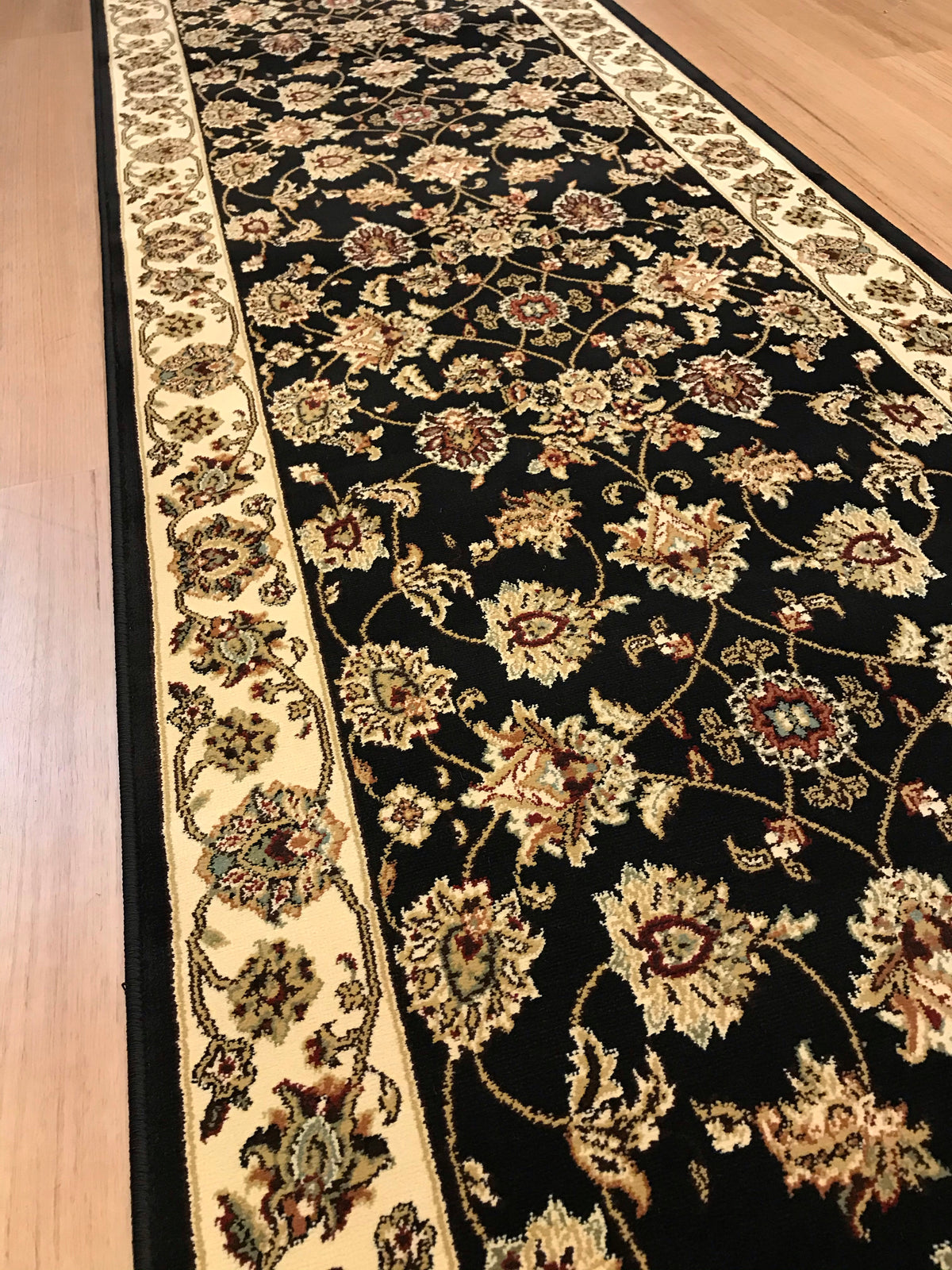 Traditional Hall Runner Agrabah Black Cream High Quality