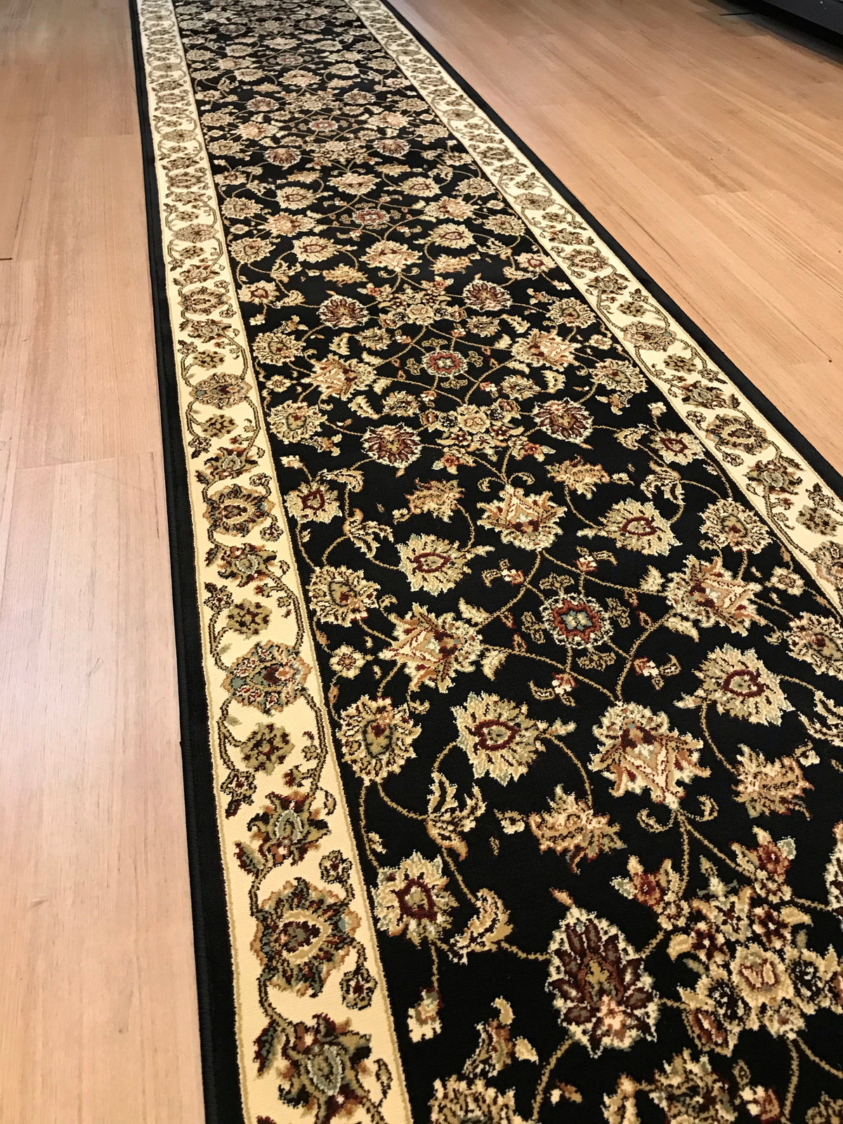 Traditional Hall Runner Agrabah Black Cream High Quality